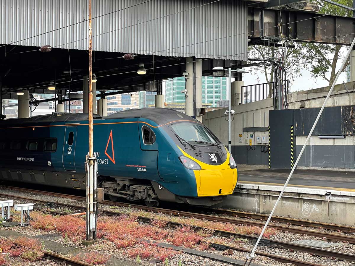 LIVE London to Glasgow Central record breaking attempt fails